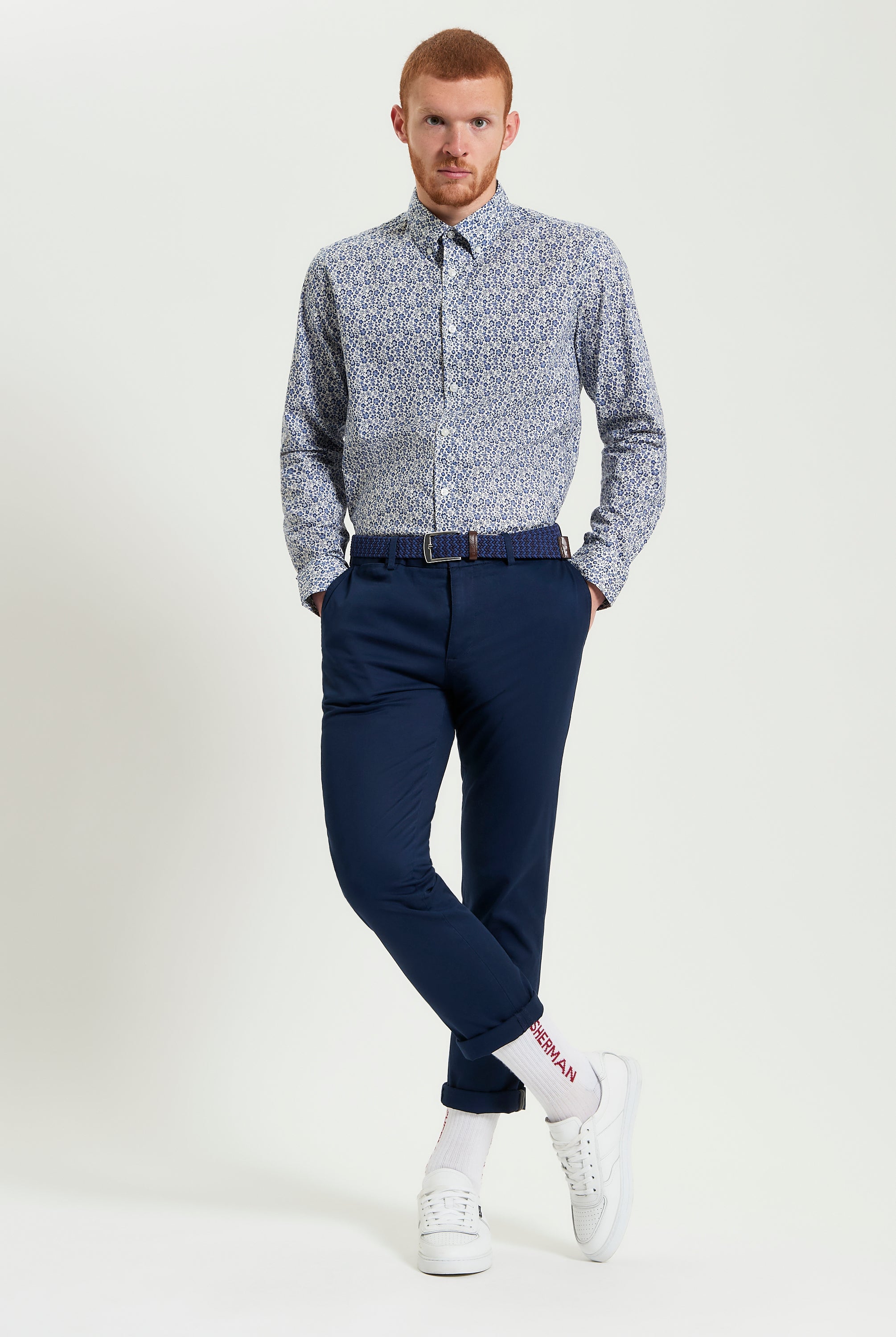 Mono Floral Print – Long-sleeve organic cotton shirt with button-down collar and refined style.