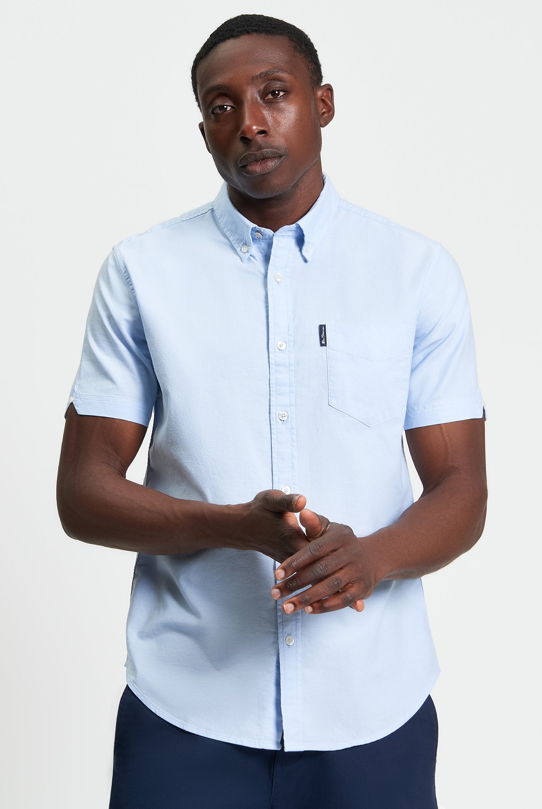 Signature Oxford Short Sleeve Shirt - Light Blue - Back View