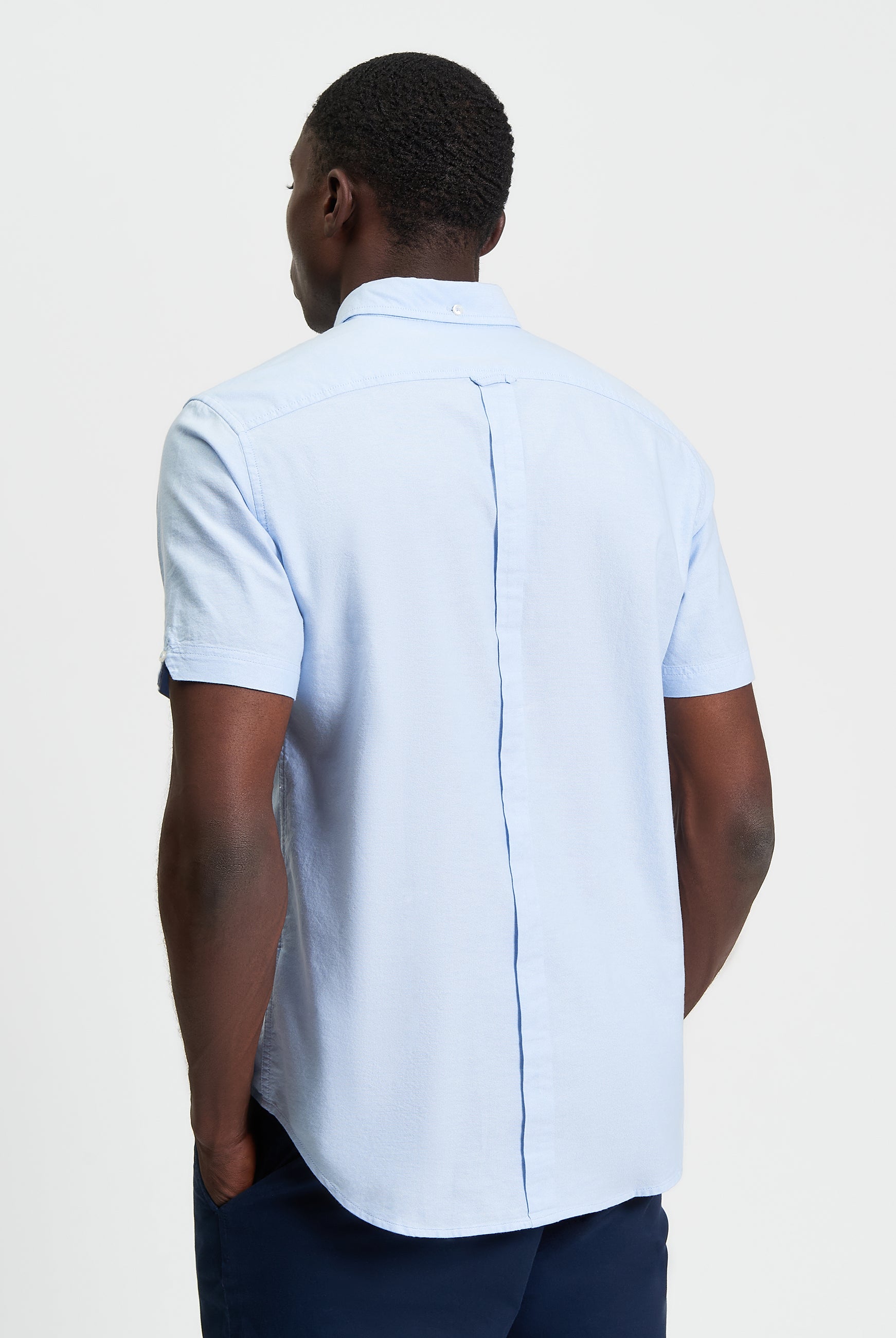 Signature Oxford Short Sleeve Shirt - Light Blue - Full Length View