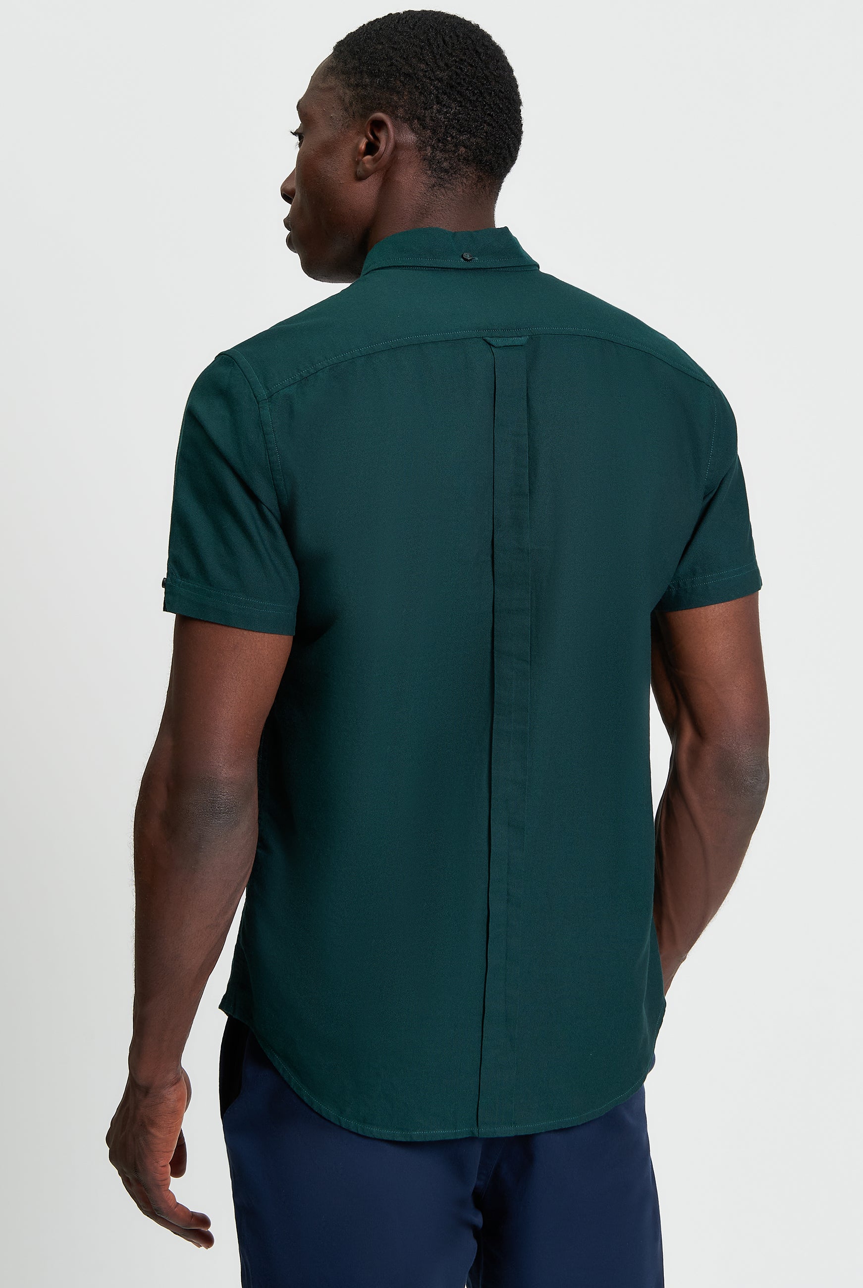 Signature Oxford Short Sleeve Shirt - Dark Green - Back View