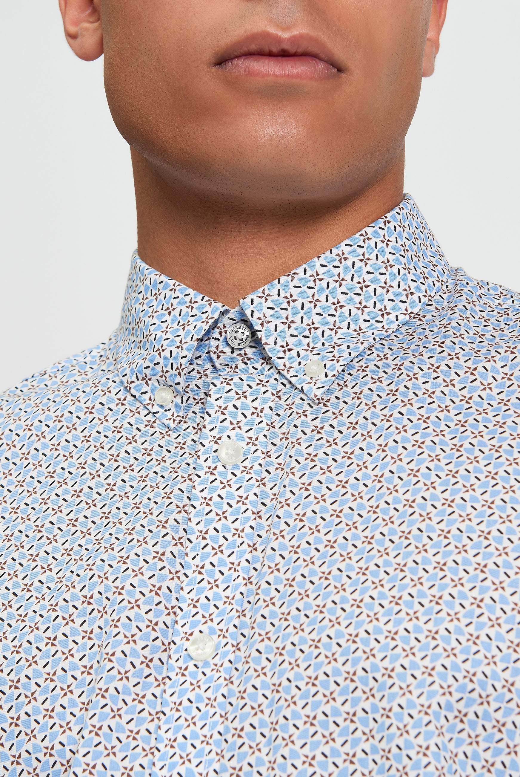 Split Geo Print - Pale Blue - Close Up