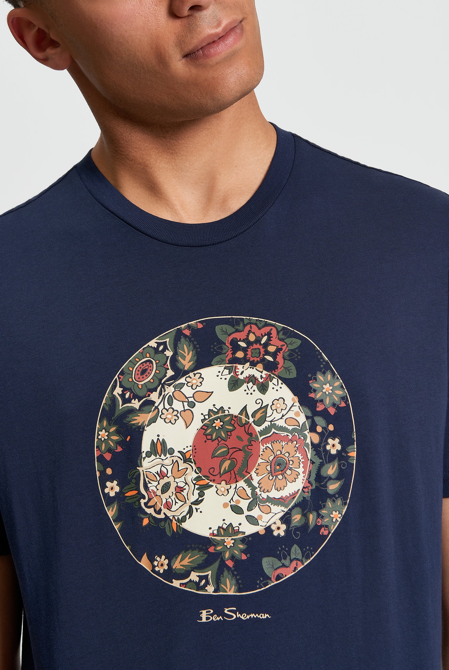 Floral Target - Dark Navy - Detail View