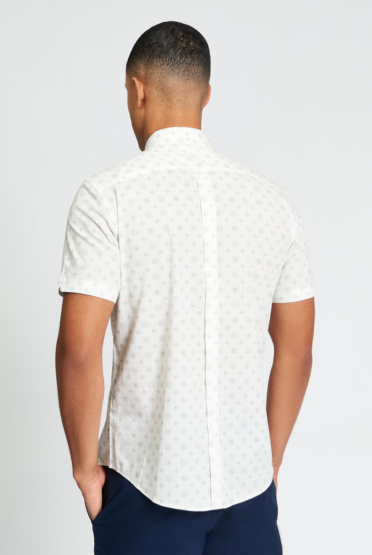 Short Sleeve Scattered Geo Print Shirt - Sage - Back View
