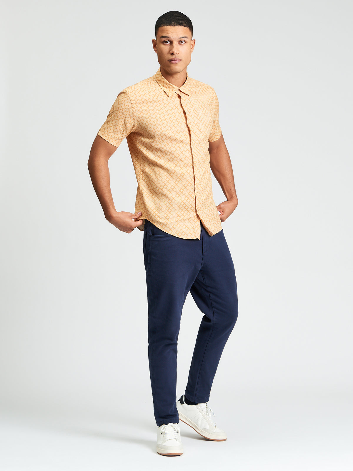 Short Sleeve Linear Geo Print Shirt - New Gold - Carnaby