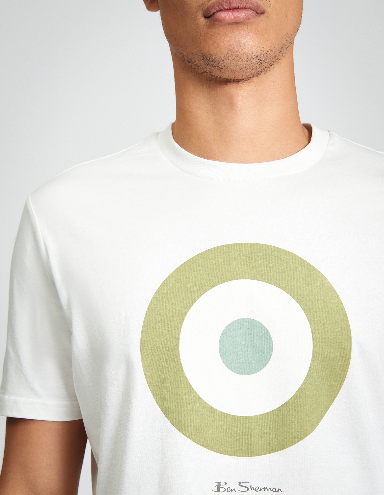 Signature Target Tee – White – Featuring a bold circular print for a stylish look.