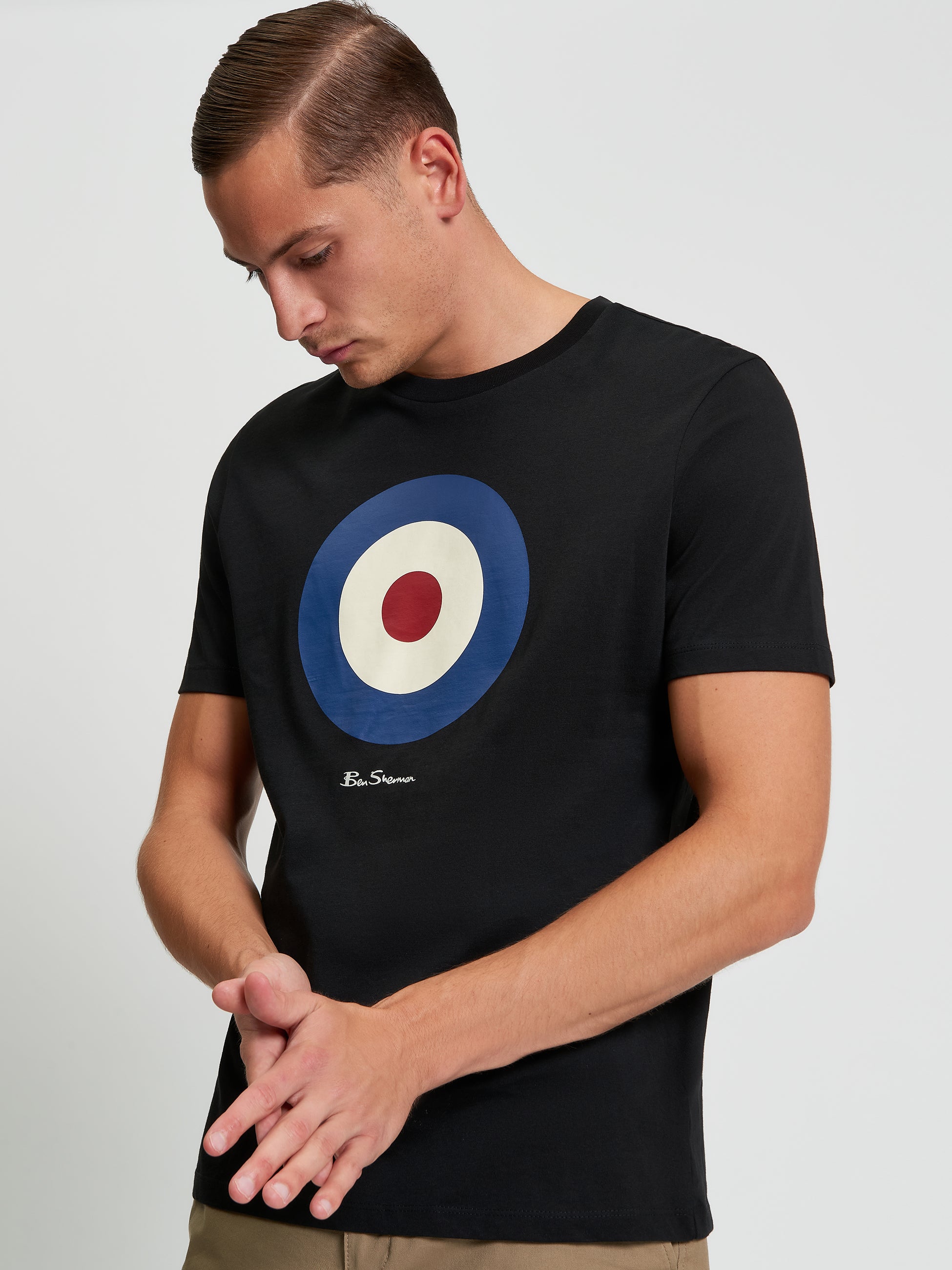 Signature Target T-Shirt Black Graphic Tee