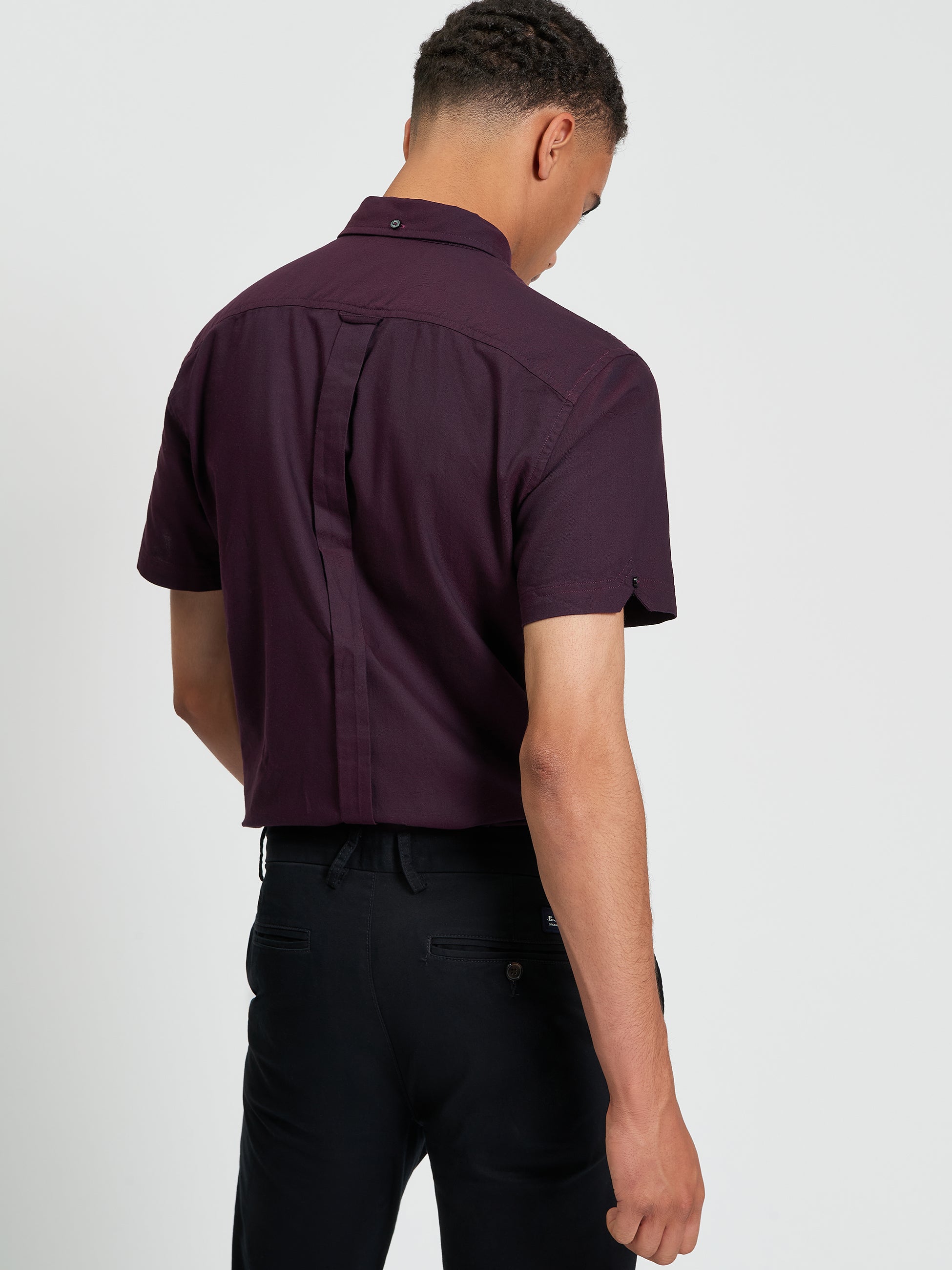 Signature Oxford Short Sleeve Shirt - Dark Wine - Back View
