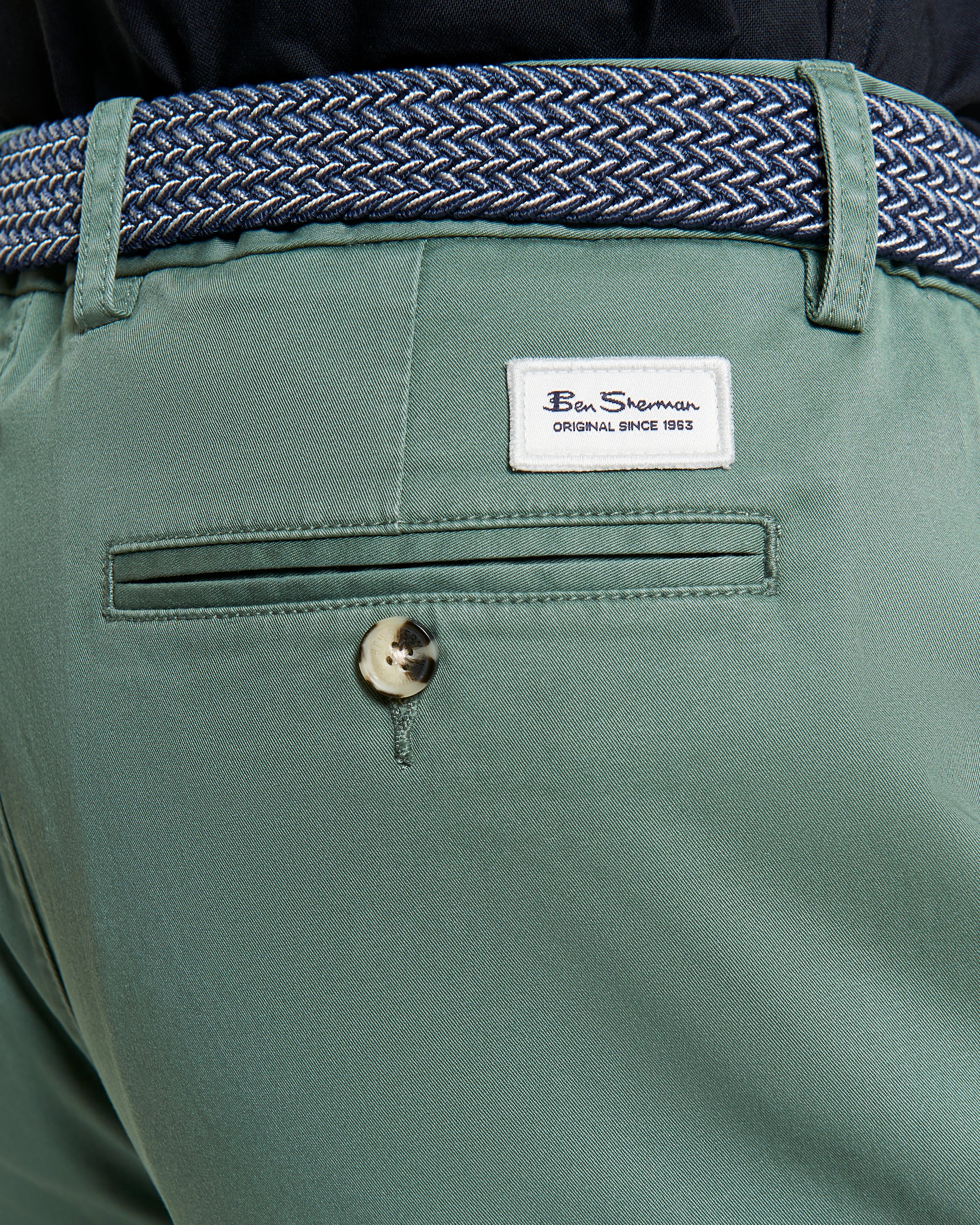 Signature Slim Stretch Chino – green with branded Ben Sherman label and buttoned pocket detail.
