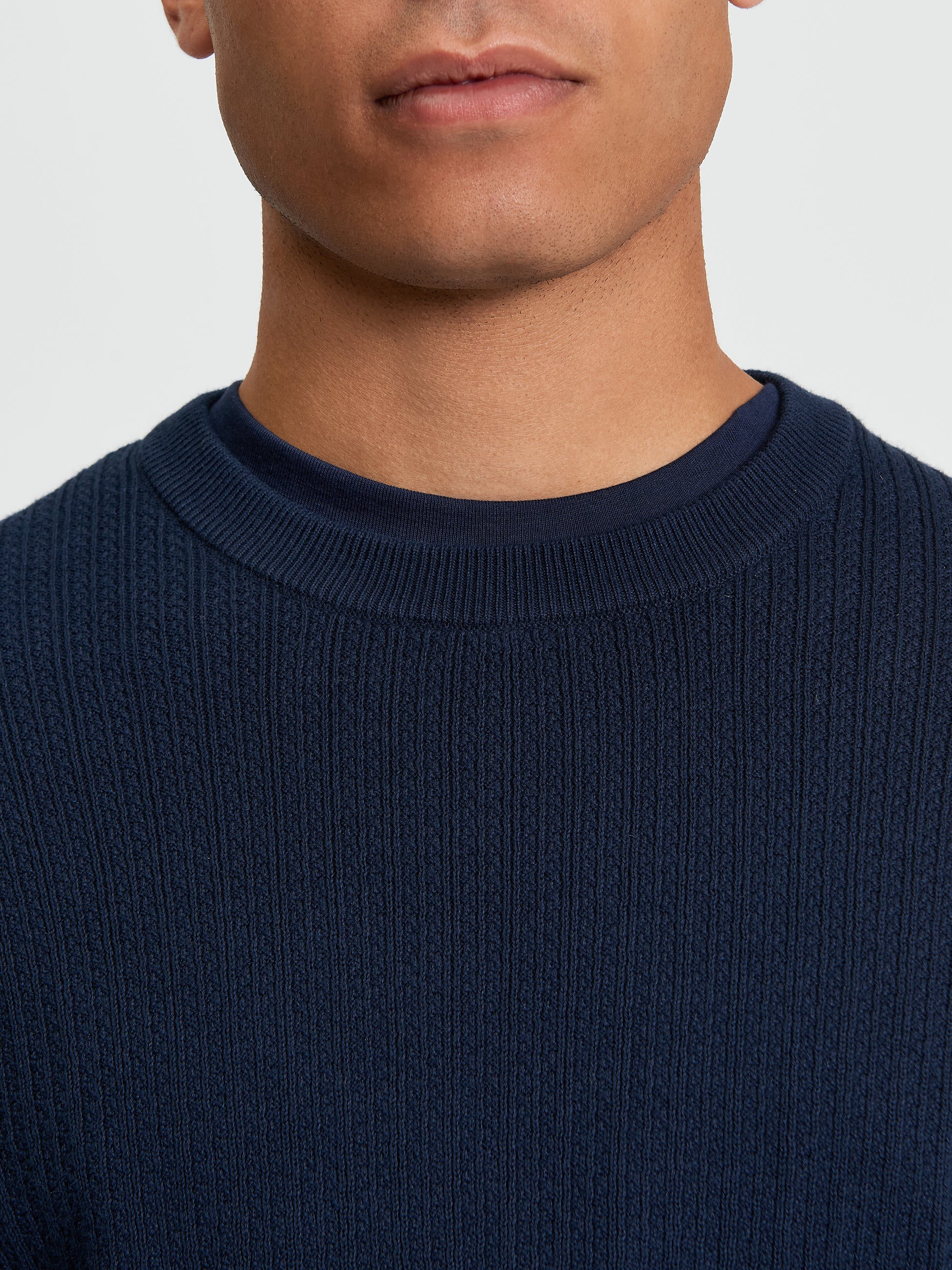 Textured Front Crew - Dark Navy - Close Up