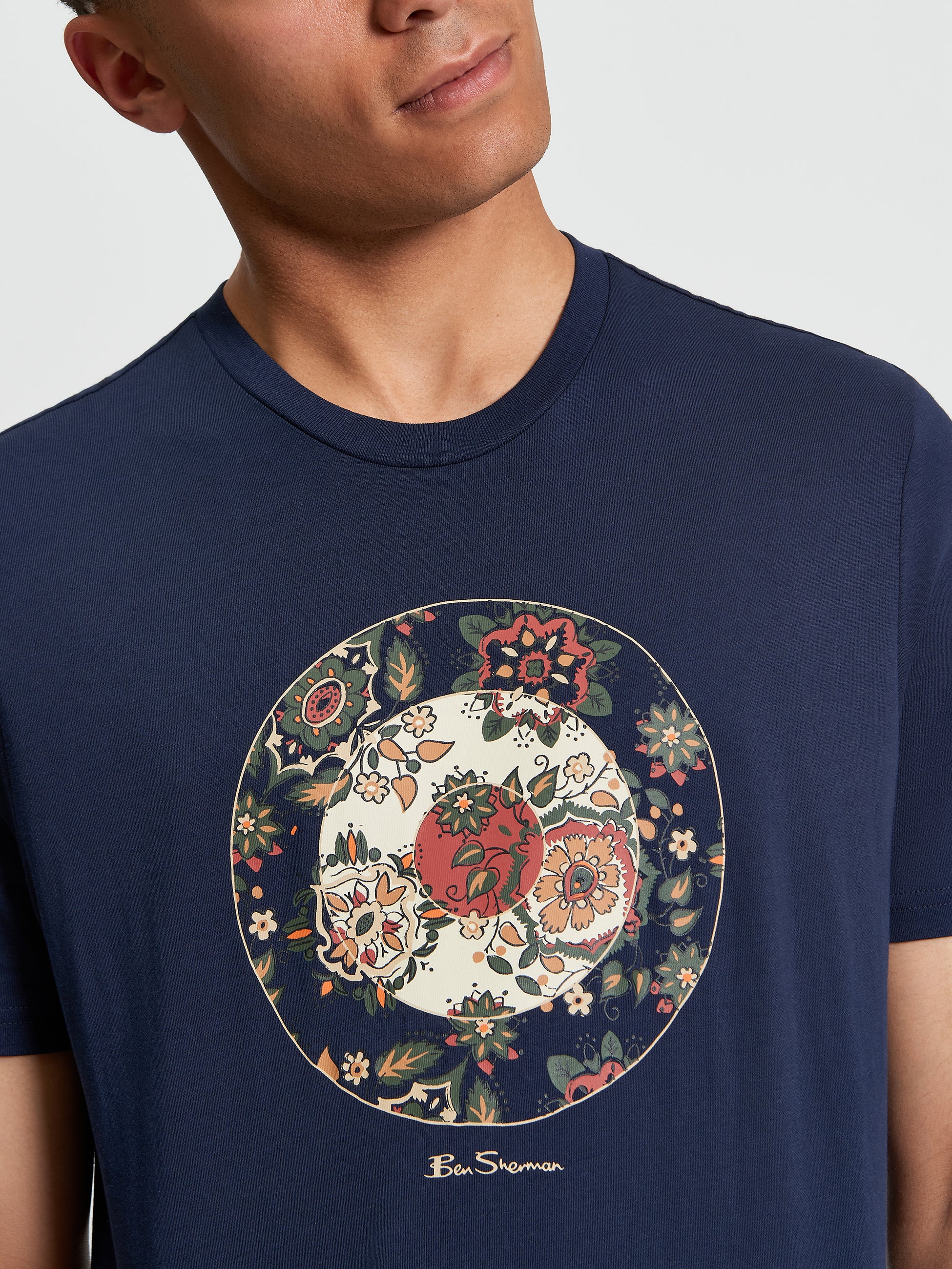 Floral Target - Dark Navy - Detail View