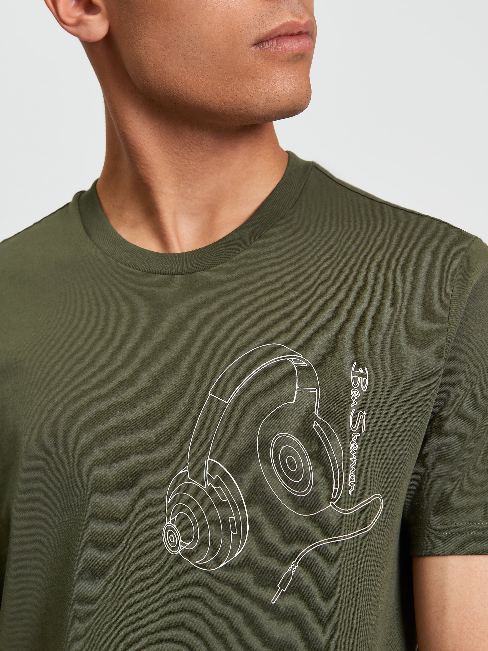 Headphone Print Graphic T-Shirt Khaki
