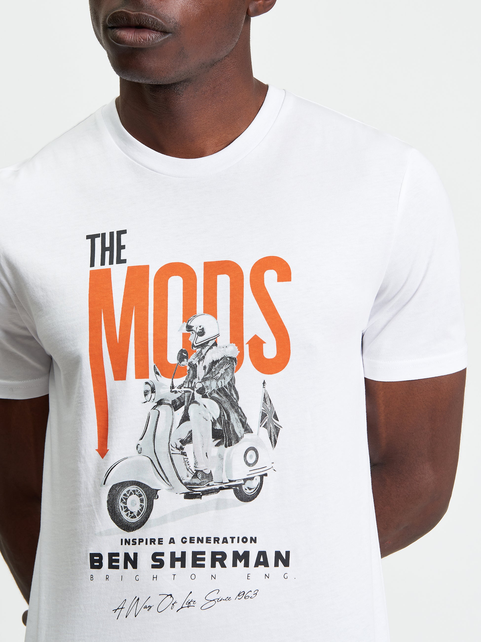 The Mod Poster Tee - White - Close Up