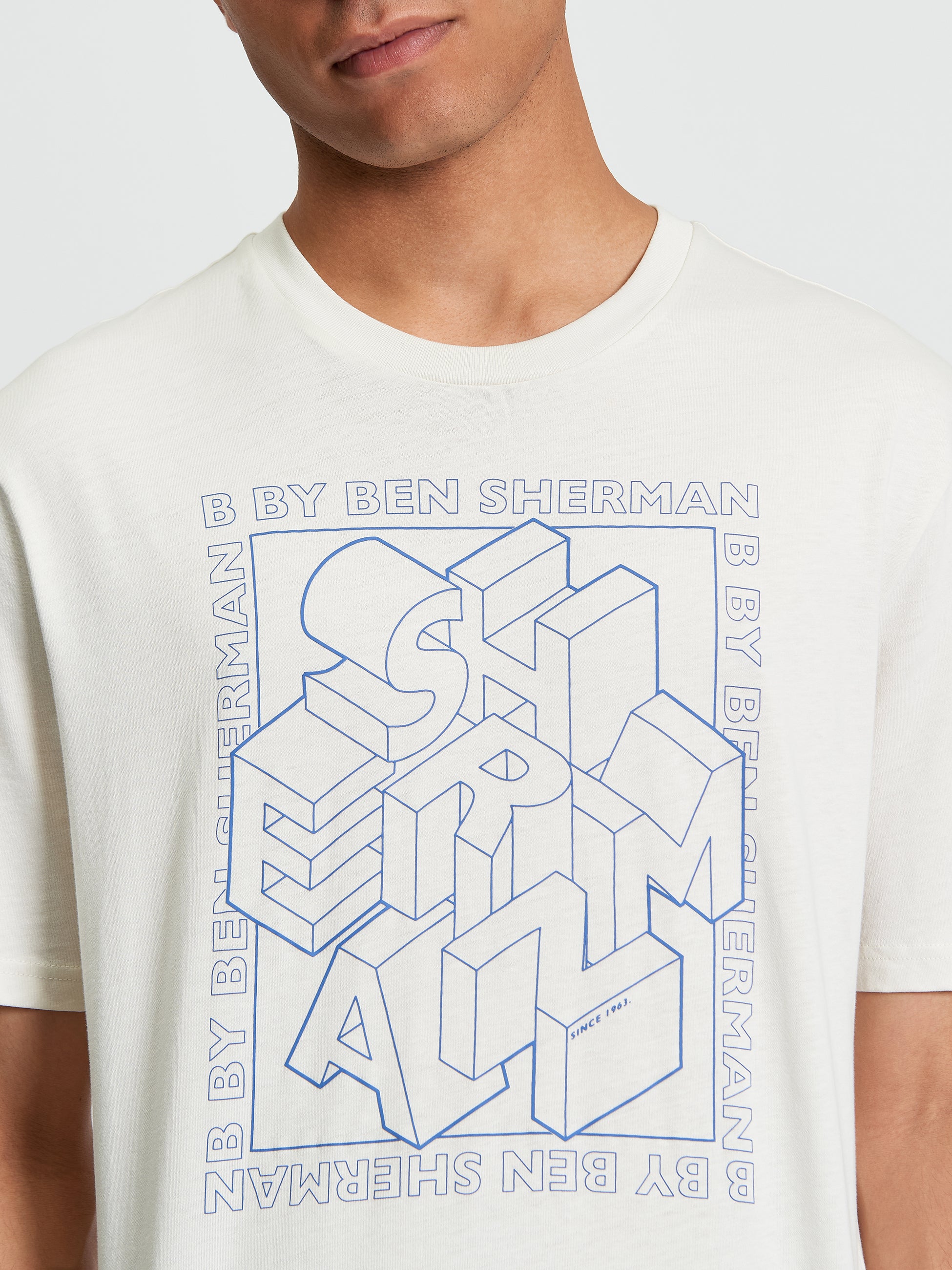 Stack Tee - Snow White - Close Up