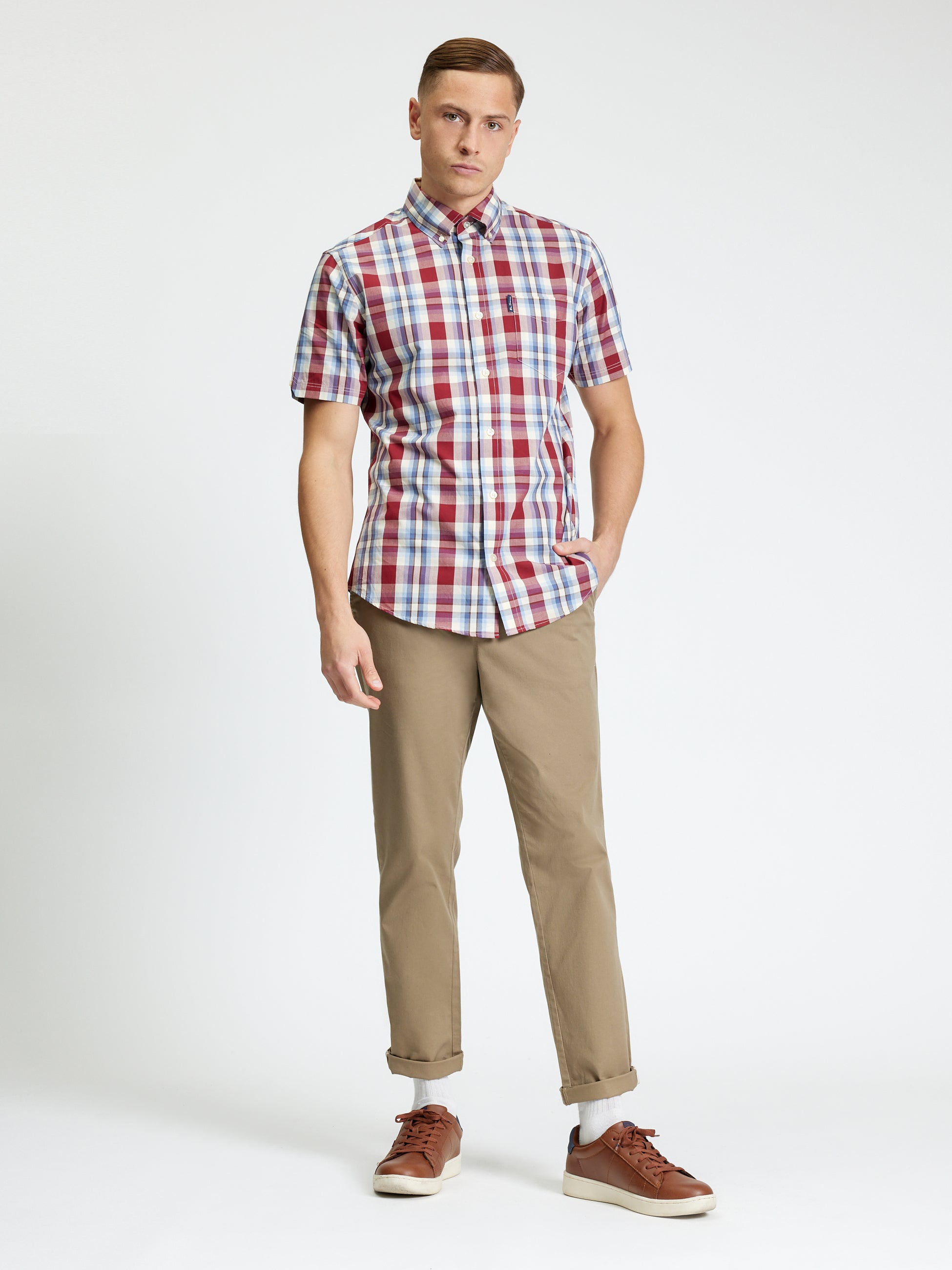 Classic Check – short sleeve shirt by Ben Sherman, featuring a modern plaid design and comfortable fit.