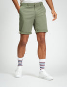 Signature Chino Short – olive green – stylishly tailored shorts for warm weather, showcasing clean lines and comfort.