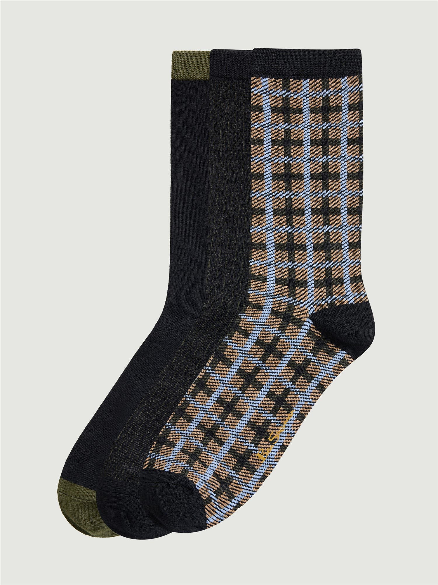 3 Pack Mod Stripe Sock – Assorted crew socks in bold prints and colors, perfect for gifting.
