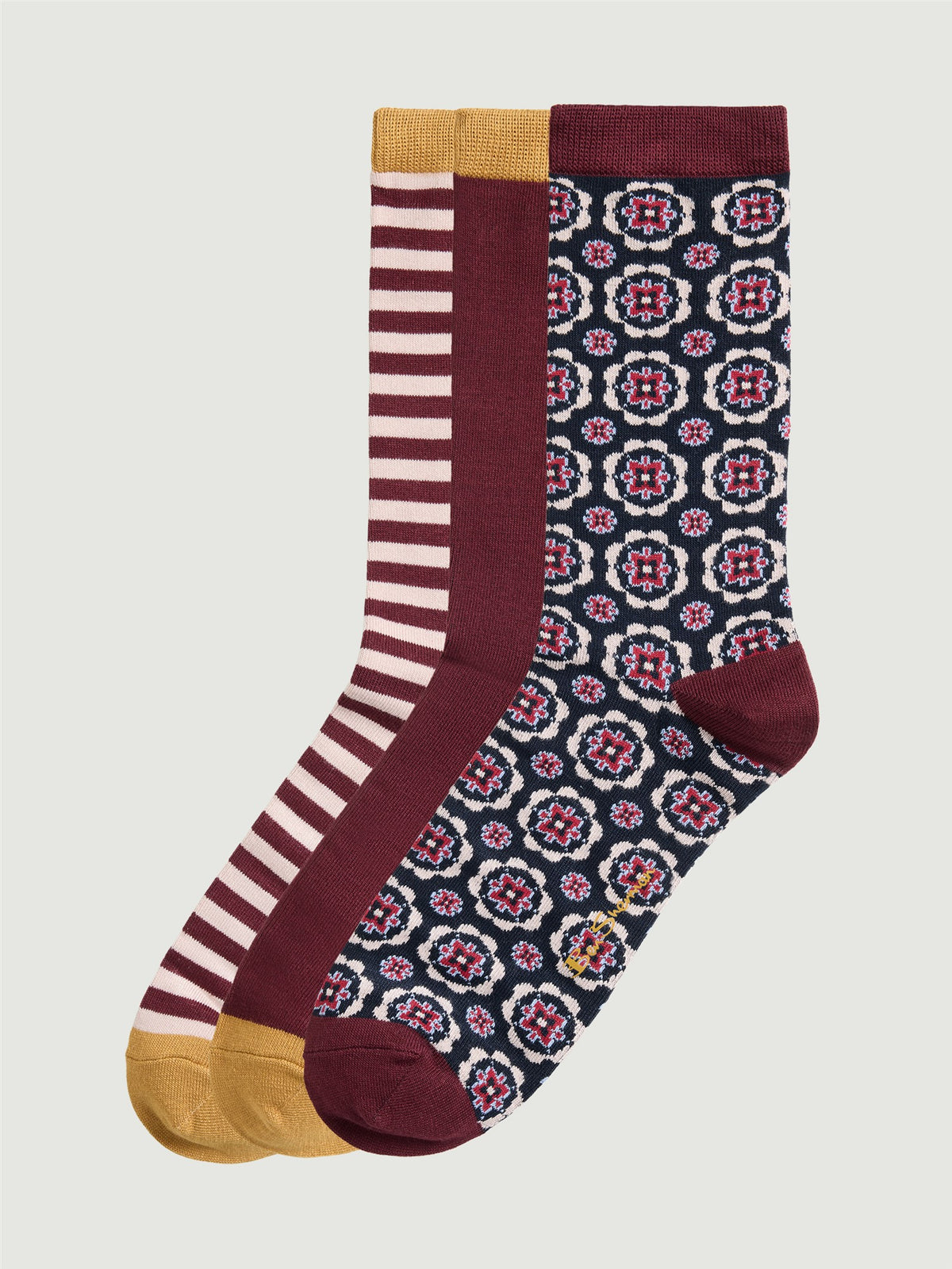 3 Pack Mod Stripe Sock – assorted crew socks in bold prints and colors, perfect for gifting.