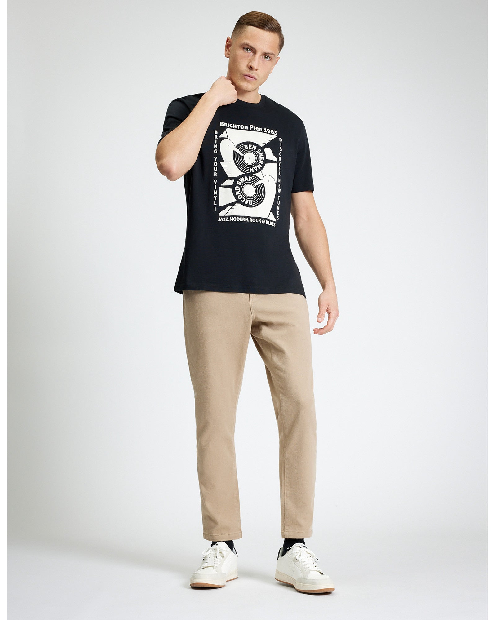 Record Swap Tee - Black - Relaxed