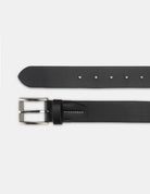 ROLLER BUCKLE BELT – Black leather belt with a sleek roller buckle design.