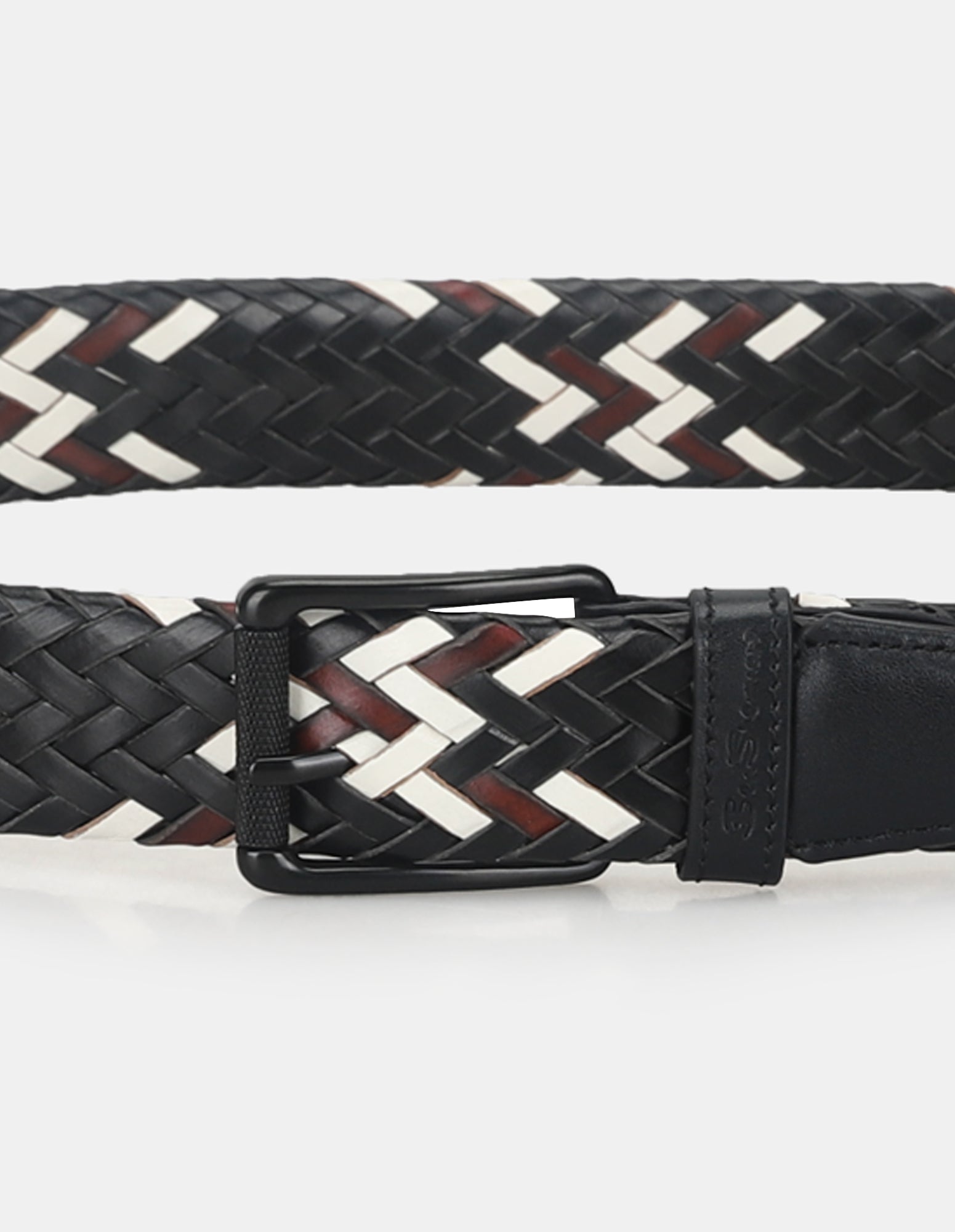 WOVEN BELT – black and white braided design with sleek buckle detail.